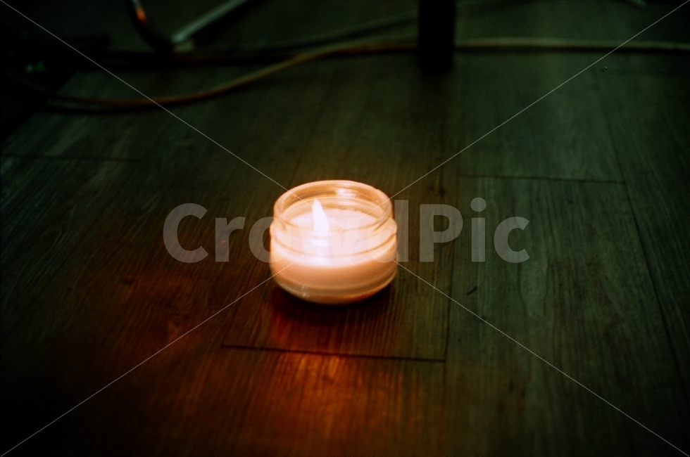 촛불,양초,분위기,필름,빛,불빛,캔들,candle,light,film,감성,sensible,feeling,휴식,힐링,rest,relaxation,healing,사물,물건,오브젝트,thing,object,matter