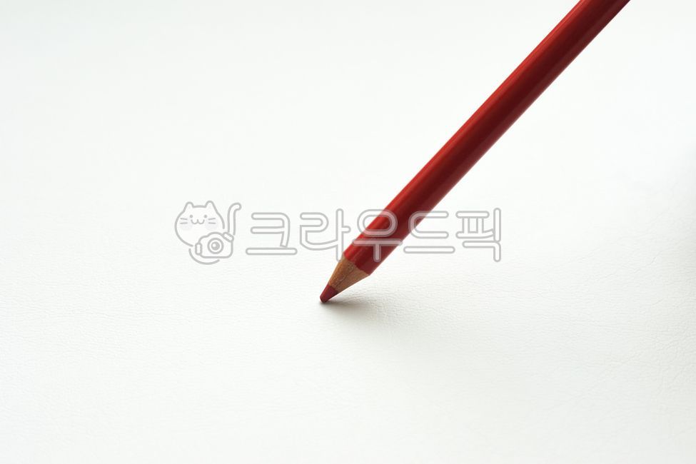 pencil,연필,색,색연필,색감,그림,color,coloredpencil,문구,사무용품,학용품,컬러,색깔,미술,미술도구,미술재료,schoolsupplies,officesupplies,stationery,레드,빨간색,red