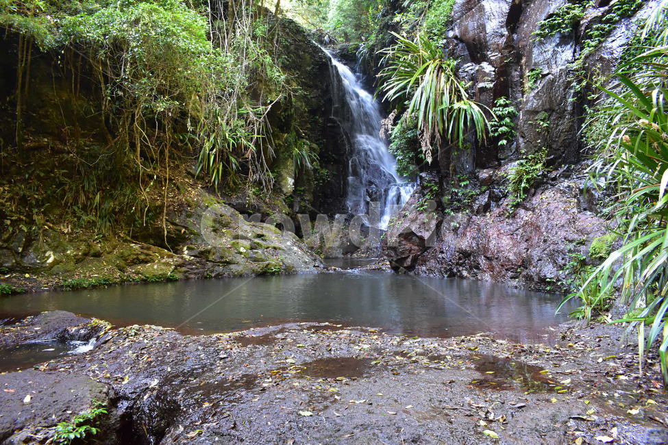 water,outdoors,waterfall,자연,배경
