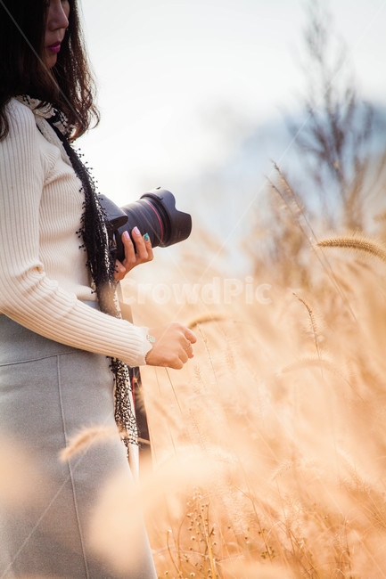 감성,가을,의류,fall,옷,사람,인간,clothing,가을,계절,fall,autumn,season,사람,인물,인간,human,person,여성,여자,woman,female,lady,사진작가,포토그래퍼,photographer