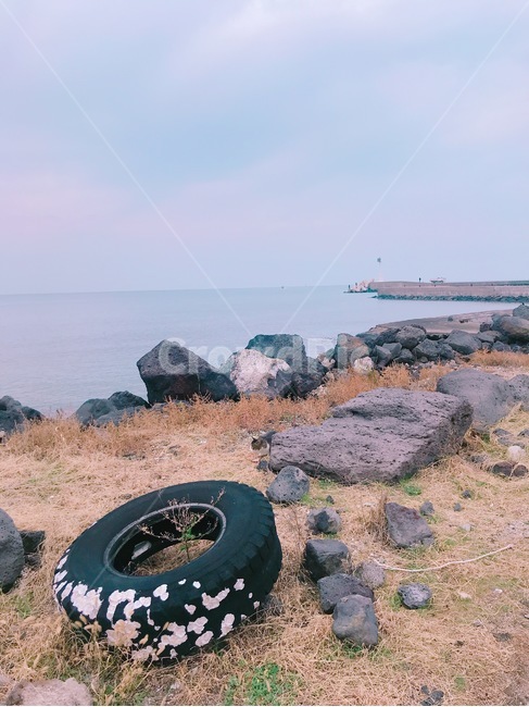 바다,하늘,오션뷰,제주도,흐린하늘,타이어