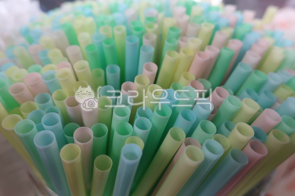 synthetic resin,plastic,color,objects,equipment,polypropylene,straw,thing,object