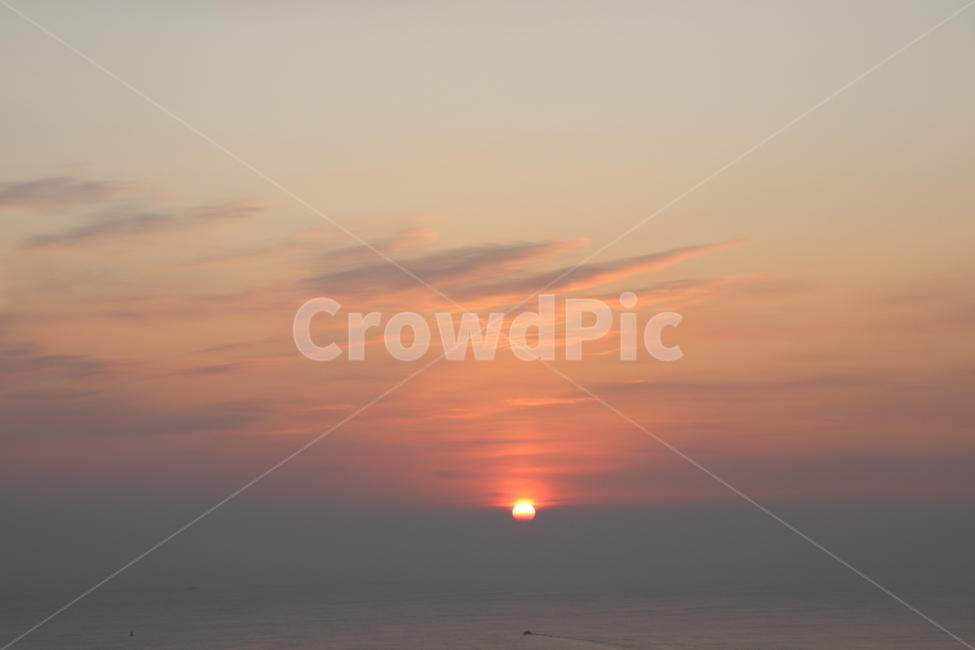 일출,sunrise,바다,sea,nature,자연,outdoors,옥외,sky,새벽,dawn,일몰,sunset,하늘,redsky,붉은하늘,dusk,황혼,자연,풍경,nature,landscape