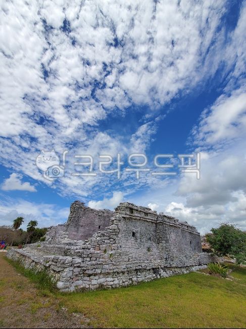 sky,cloud,ruins,building,architecture