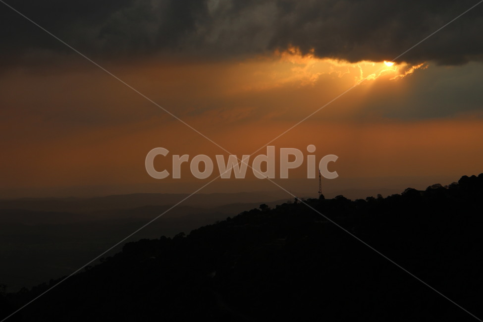 노을,일몰,석양,하늘,풍경,자연,산,구름,소나기,먹구름,자연,풍경,nature,landscape,light,빛,flare,플레어,outdoors,옥외