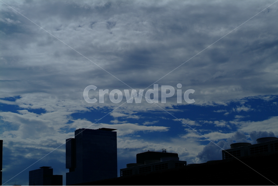구름,하늘,sky,cloud,하늘풍경,맑음,자연,풍경,하늘색,파란색,푸른색,도시,풍경,city,landscape,nature,outdoors,옥외,weather,날씨