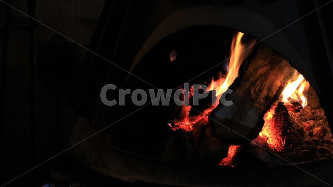 장작,장작나무,장작난로,난로,불,장작불,장작더미,불씨,감성,firewood,woodfire,fireplace,fire