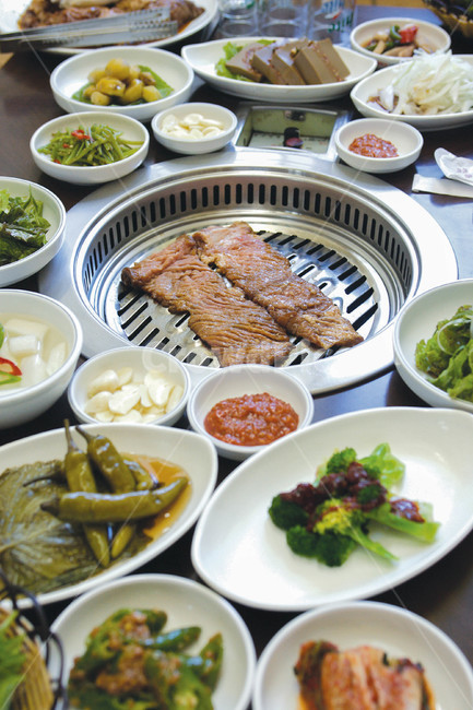 돼지갈비,구워먹는,구이,갈비,고기,음식,식재료,요리,food,cook,meal,dishes,food reserves,육류,고기,meat,한식,한국음식,한국요리,korean food,korean dishes,korean meal,korean cook