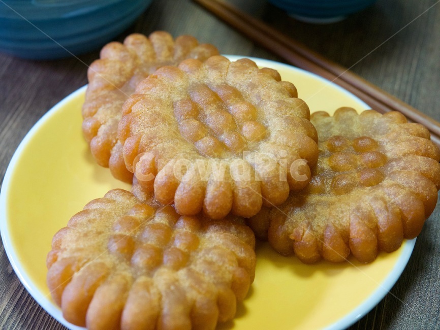한과,약과,설날음식,추석음식,명절음식,한국음식,식품,한식,한국문화,음식,한국,배경,건강한식생활,웰빙,문화,아시아,아시아음식,접시,전통,설날,추석,녹차,한국과자,전통과자,과자,한국전통과자,음식,식재료,요리,food,cook,meal,dishes,food reserves,한식,한국음식,한국요리,korean food,korean dishes,korean meal,korean cook,디저트,간식,후식,dessert,snack