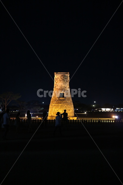 야경,밤,밤풍경,첨성대,경주,건축물,기념물,monument,architecture