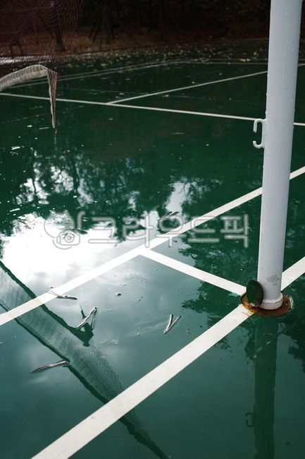 coat,light reflection,green,After the rain,tennis