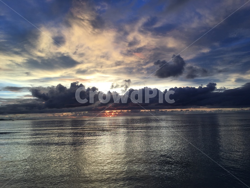 저녁,노을,석양,괌,바다,붉은노을,붉음,하늘,휴양,힐링,guam,sunset,sea,beach,sky,자연,풍경,nature,landscape,구름,자연,풍경,nature,landscape,해변,바다,beach,sea,weather,날씨,outdoors,옥외,cumulus,적운,cloud