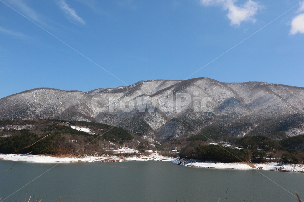 산,지연,하늘,구름,눈,겨울,mountain,nature,mountainrange,산맥,outdoors,옥외,ice,sky,cloud,푸른하늘,파란하늘,감성,색감,겨울,계절,winter,season,자연,풍경,nature,landscape,mountain range