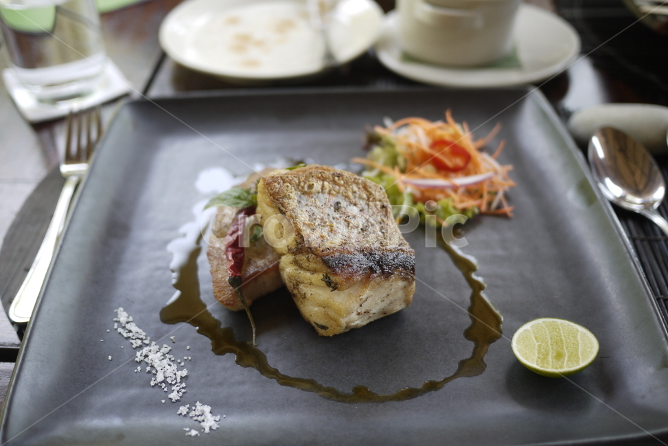 플레이팅,푸드,음식,인도네이시아음식,발리음식,음식,식재료,요리,food,cook,meal,dishes,food reserves,양식,서양음식,서양요리,western food,western dishes,western meal,western cook