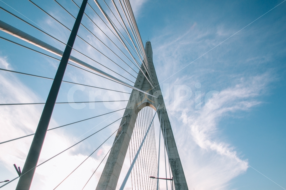 하늘,다리,현수교,파란하늘,bridge,sky,건축물,건물외관,exterior,building,structure,architecture,construction