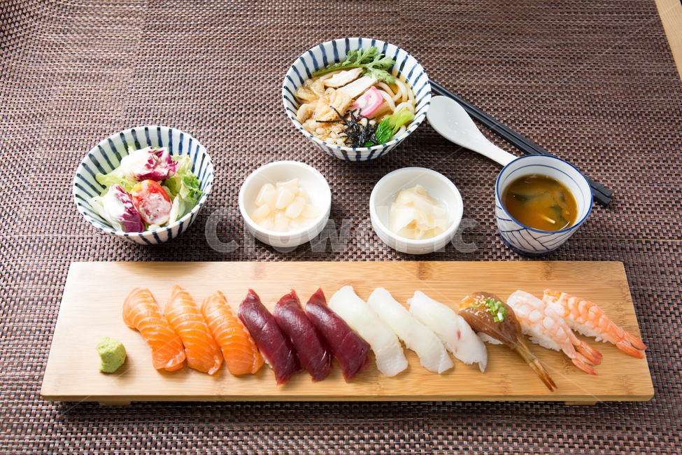 음식,요리,일식,초밥,스시,초밥정식,음식,식재료,요리,food,cook,meal,dishes,food reserves,일식,일본음식,일본요리,Japanese food,Japanese dishes,Japanese meal,Japanese cook