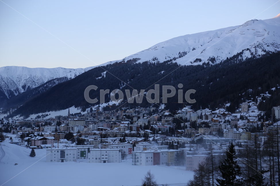 스위스,다보스,swiss,davos,swizerland,눈,snow,마을,town,풍경,겨울,winter,겨울,계절,winter,season,자연,풍경,nature,landscape,도시,city,해외,외국,세계,foreign,oversea,world,세계자연풍경,해외자연풍경,외국자연풍경,world nature landscape,세계도시풍경,해외도시풍경,외국도시풍경,world cityscape,outdoors,옥외,mountain,산,mountain range,산맥