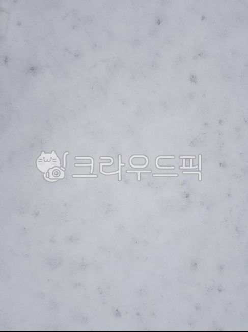 flooring,snow background,texture,winter,white background,eye stationery,Emotion,floor,group