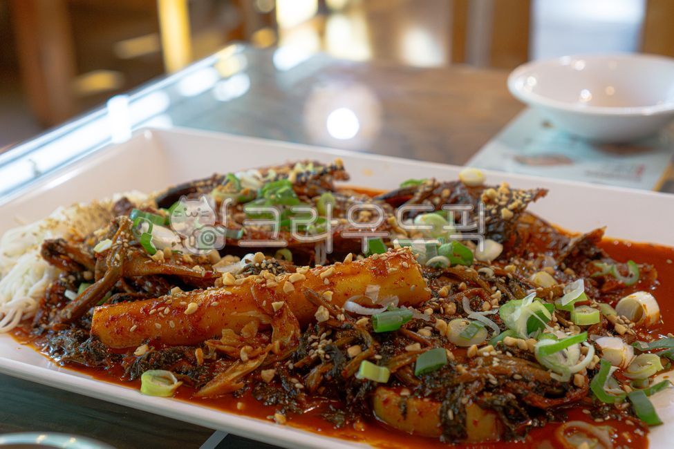 braised codfish,codfish,Korean food,garaetteok,dish,food,fish,fish dish