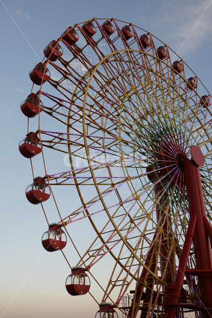 sky,romance,Rides,Red,red,ferriswheel,Amusement Park,ferris wheel,sunset,amusement park,park