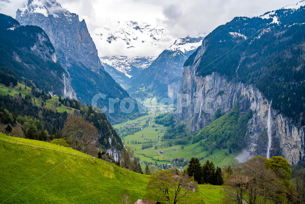 스위스,자연,풍경,폭포,그림같은도시,전경,schweiz,nature,lauterbrunnen,유렵,자연,풍경,nature,landscape,해외,외국,세계,foreign,oversea,world,세계자연풍경,해외자연풍경,외국자연풍경,world nature landscape,outdoors,옥외,mountain,산,mountain range,산맥