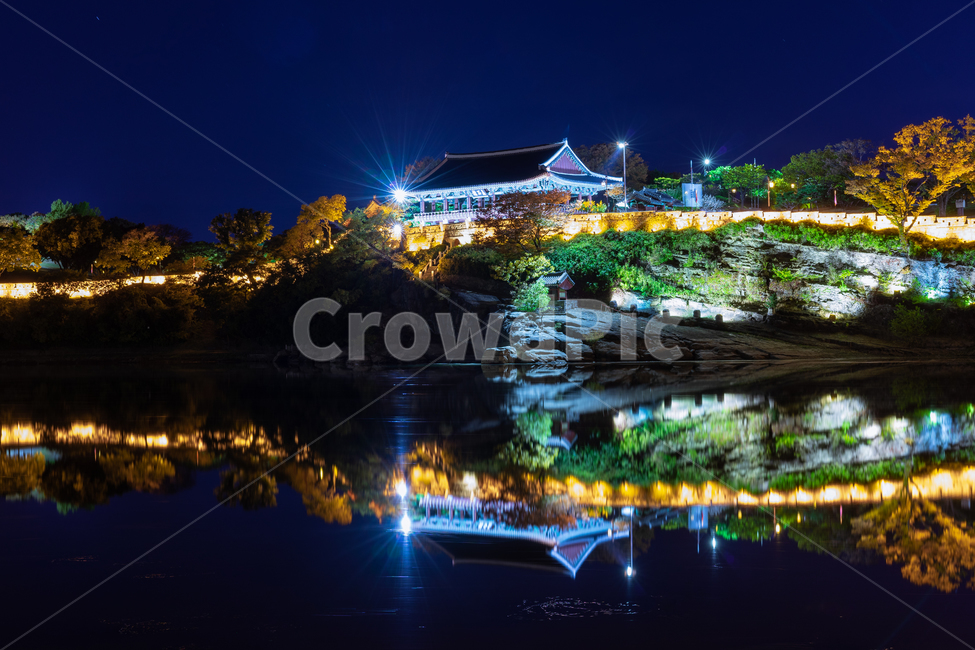 진주성,촉석루,야경,반영,진주,고궁,자연,풍경,가을,야경,밤,풍경,nightscape,night,landscape,한국전통,한국문화,korean traditional,korean culture,랜드마크,landmark,tourist attraction,한국랜드마크,한국관광지,한국명소,korea landmark,korea tourist attraction,건축물,건물외관,exterior,building,structure,architecture,construction,lighting,조명