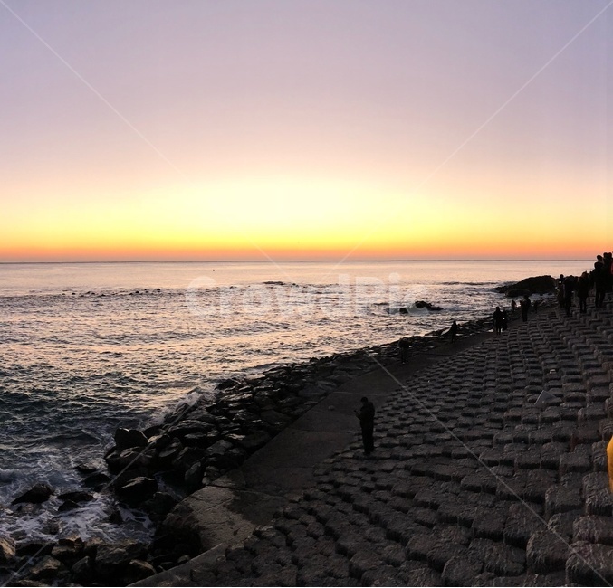 노을,저녁,나무,분위기,한강,자연,풍경,nature,landscape,사람들,대중,군중,other people,crowd,walkway,보도,path,통로,outdoors,옥외,ocean,대양,sea,바다,water,물,shoreline,해안선