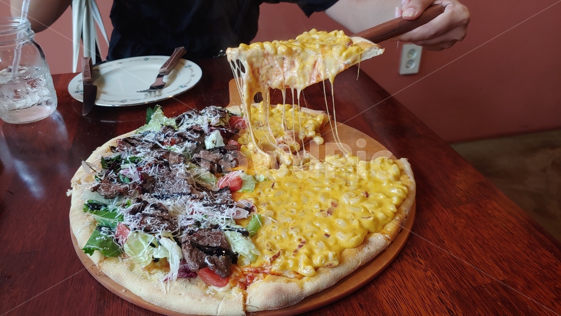 피자,반반피자,마카로니피자,불고기피자,소고기피자,pizza,food,meal