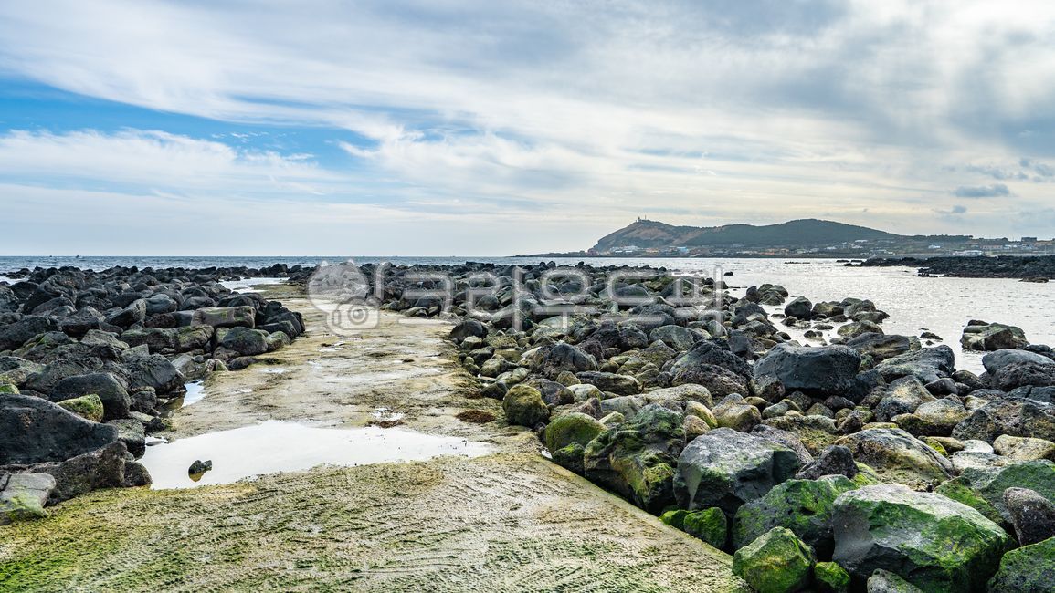 하늘,바닷가,갯바위,어촌,해안,우도,해변,곶,nature,자연,옥외,outdoors,섬,island,바위,rock,구름