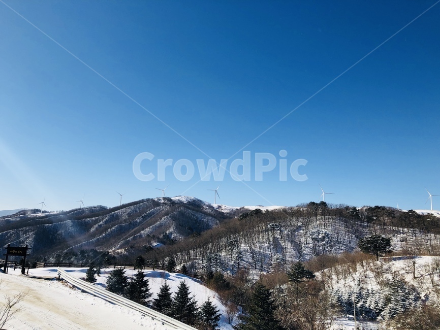 나무,산,하늘,풍경,경치,겨울,계절,winter,season,자연,풍경,nature,landscape