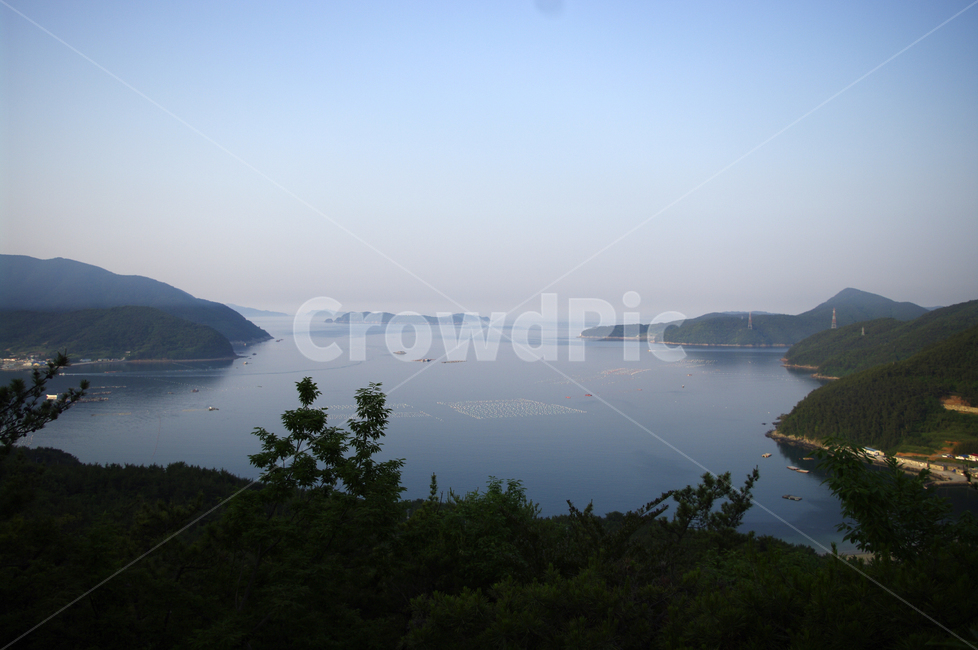 바다,섬,풍경,하늘,나무,자연,풍경,nature,landscape,outdoors,옥외,land,땅,water,물,shoreline,해안선,ocean,대양,sea,promontory,곶
