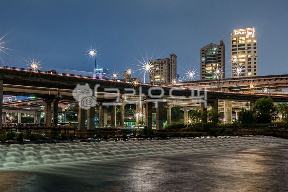 잠실한강공원,야경,서울,seoul,한국,korea,nightview,nightscene,nightscape,탄천나들목,hangangpark,hangangriver,한강,한강야경,서울야경,한국야경,bridge,다리,교갹,교량,고가도로,건축학,cityscape,건물,도시경관,officebuilding,building,사무실건물