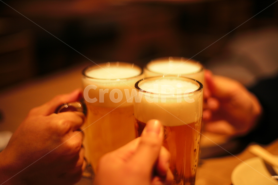 glass,유리,beerglass,맥주유리,drink,음주,beer,맥주,마실것,alcohol,알코올,건배,생맥주,술,주류,alcohol