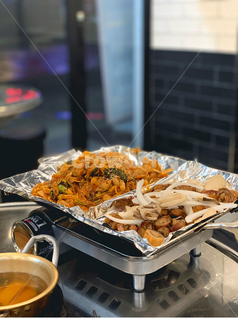 곱창,막창,볶음밥,찌개,술안주,술,구이,음식,식당,요리,고기,양파,barbecue,roastfood,dinner,저녁,restaurant,cook,meat,dishes,meal