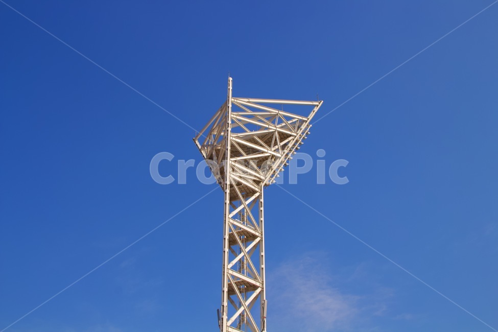 스포트라이트,하늘,경기장,철구조물,색감,건축물,건물외관,exterior,building,structure,architecture,construction