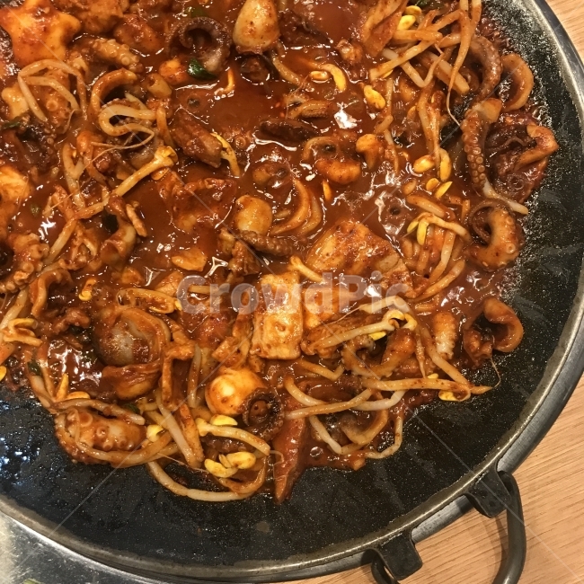 쭈삼,쭈꾸미삼겹,매운음식,요리,음식,한국음식,음식,식재료,요리,food,cook,meal,dishes,food reserves,한식,한국음식,한국요리,korean food,korean dishes,korean meal,korean cook