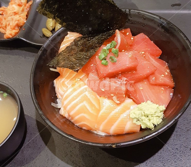 회,회덮밥,밥,음식,푸드,food,참치회,연어회,참치,연어,김,음식,식재료,요리,food,cook,meal,dishes,food reserves,일식,일본음식,일본요리,Japanese food,Japanese dishes,Japanese meal,Japanese cook