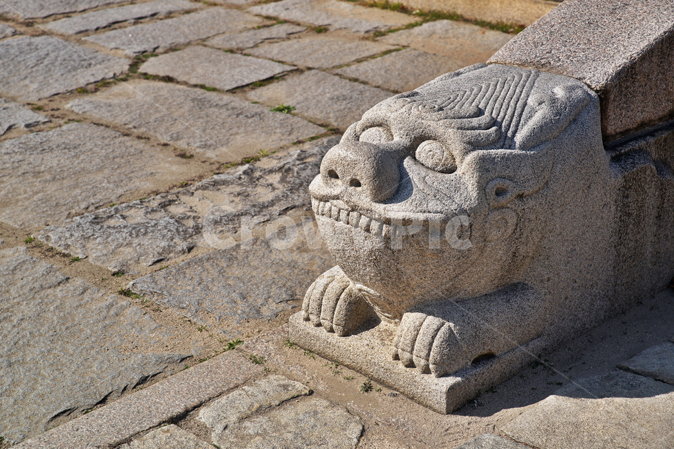 석물,석상,해치,해태,중화전,덕수궁,궁궐,한국전통,한국문화,korean traditional,korean culture,조각상,동상,석상,조형물,statue,bronze statue,stone statue