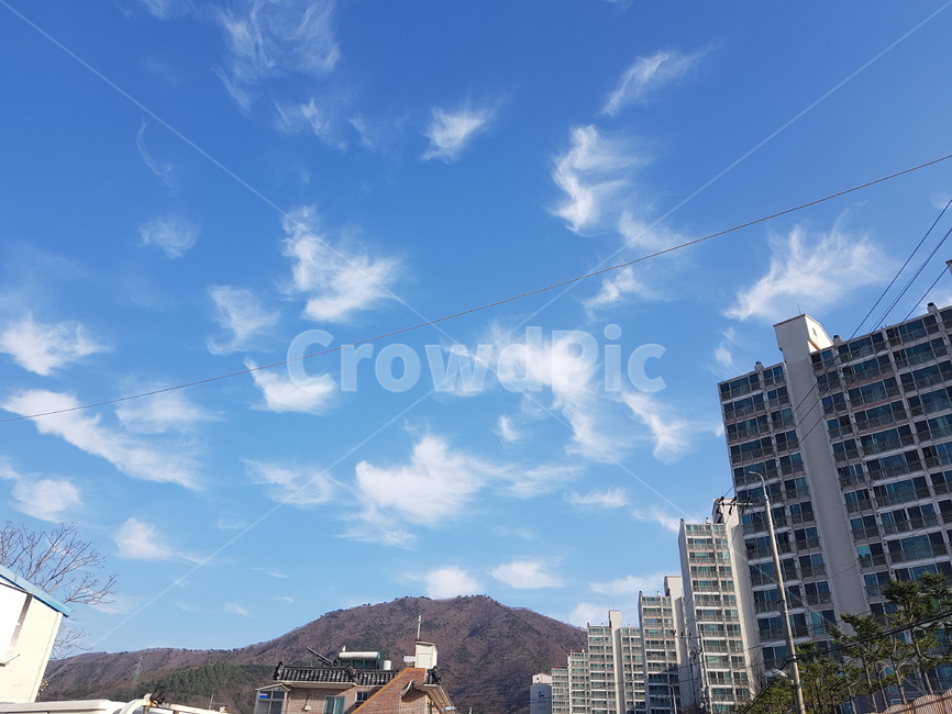 하늘,건물,건물뷰,부산하늘,구름,산