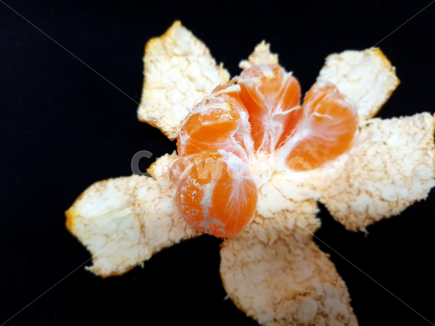 귤,과일,fruit,orange,tangerine,탠저린,클레멘타인,clementine,사츠마,satsuma,오렌지,감귤,껍질,귤껍질,제철과일,겨울제철과일,겨울과일,식품,식자재,식재료,누끼,사물,오브젝트,object,음식,식재료,요리,food,cook,meal,dishes,food reserves,과일,열매,fruit