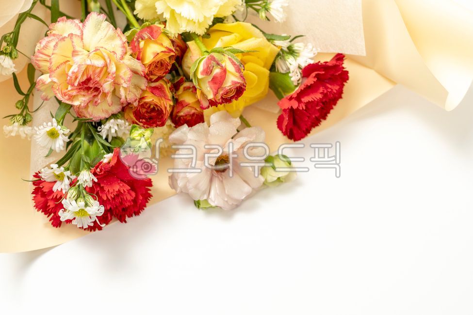 flowerarrangement,bouquet,carnation,rose,flowerbouquet,Mothers Day,flower