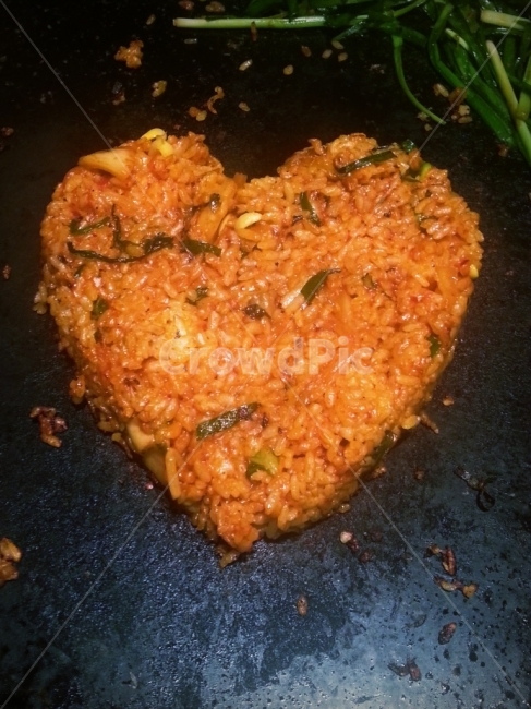 볶음밥,하트,철판,야채,라이스,야채볶음밥,철판볶음밥,rice,koreanfood,food,음식,식재료,요리,food,cook,meal,dishes,food reserves,한식,한국음식,한국요리,korean food,korean dishes,korean meal,korean cook