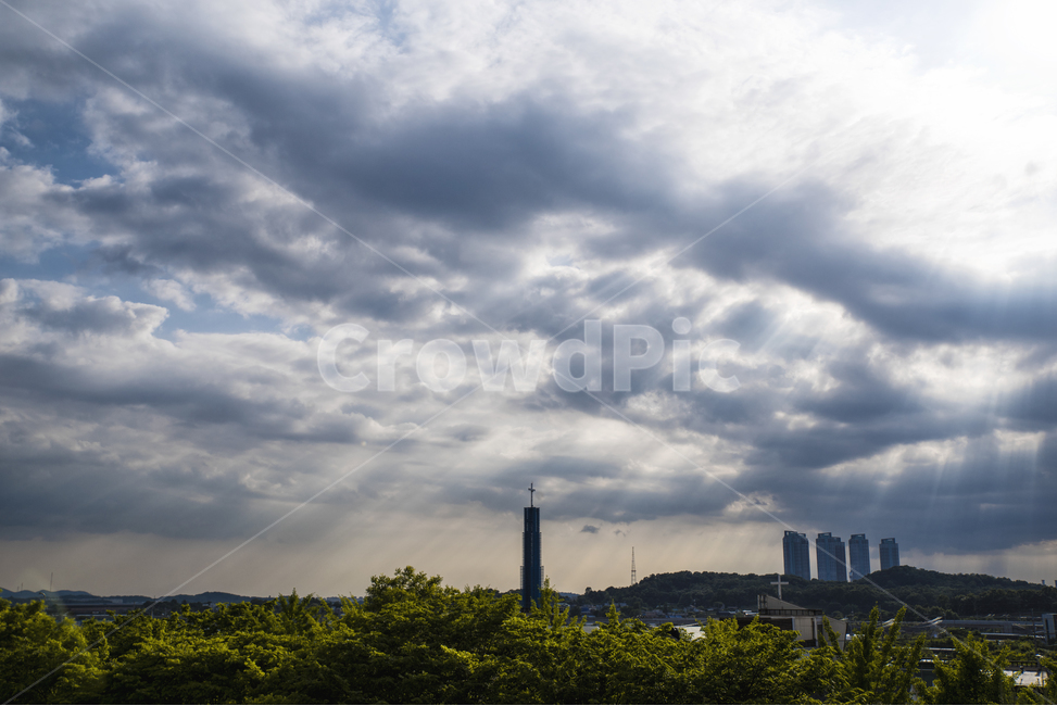 하늘,구름,빛내림,풍경,풍경사진,도시,풍경,city,landscape,한국도시풍경,한국도시경관,korea cityscape,weather,날씨,nature,자연,outdoors,옥외,cloud,cumulus,적운,sky