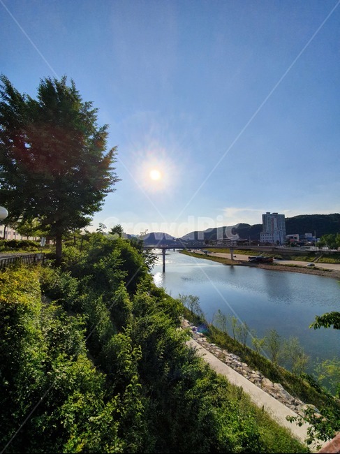 홍천강,강변,bridge,sunsine,skyview,자연,다리,river