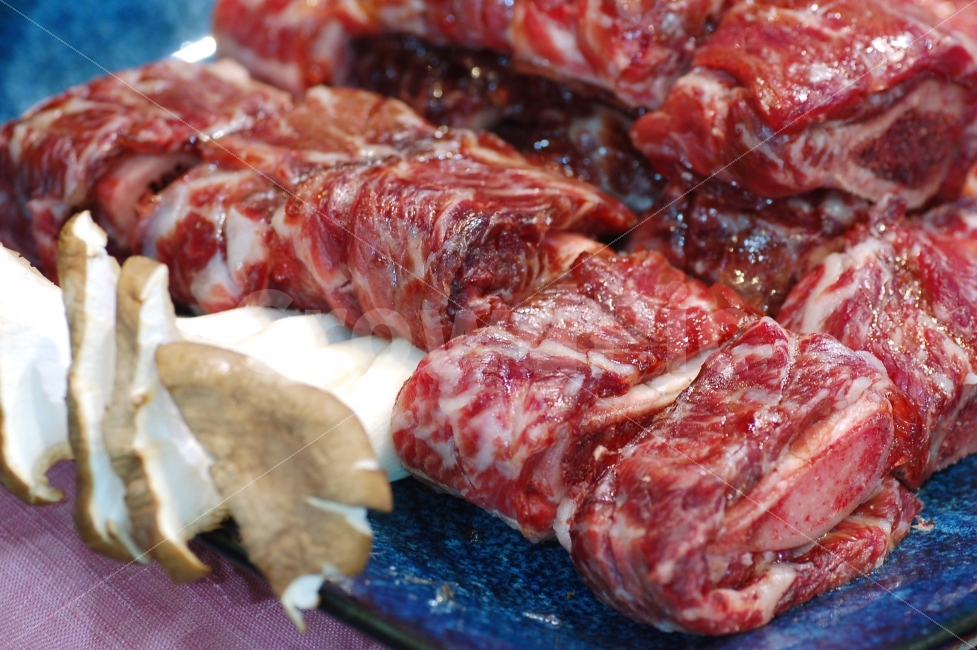 소갈비,갈비,소고기,고기,한식,육류,양념갈비,음식,한우,버섯,음식,식재료,요리,food,cook,meal,dishes,food reserves,육류,고기,meat