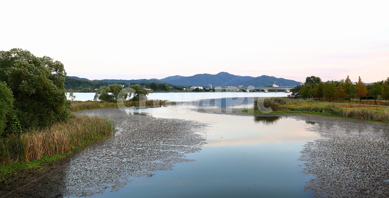 북한강,물의정원,양수리,저녁,일몰,물,자연,풍경,nature,landscape,한국자연풍경,한국자연경관,korea nature landscape,outdoors,옥외,land,땅,water,shoreline,해안선,sea,바다,ocean,대양