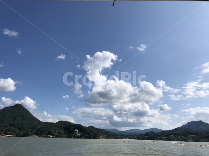 하늘,구름,물,풍경,파란하늘,sky,bluesky,cloud,theair,맑은하늘,하늘풍경