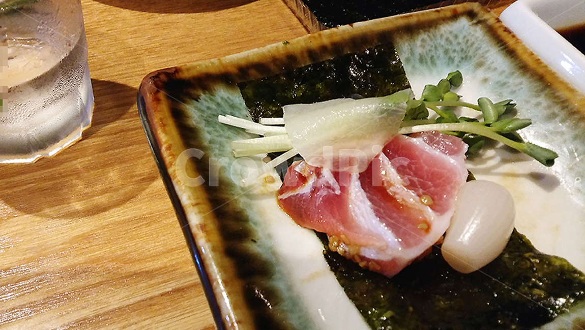 참치회,생선회,배꼽살,회,소주,식사,요리,참치,외식,회식,음식,식재료,요리,food,cook,meal,dishes,food reserves,수산물,해산물,fishery products,seafood,일식,일본음식,일본요리,Japanese food,Japanese dishes,Japanese meal,Japanese cook