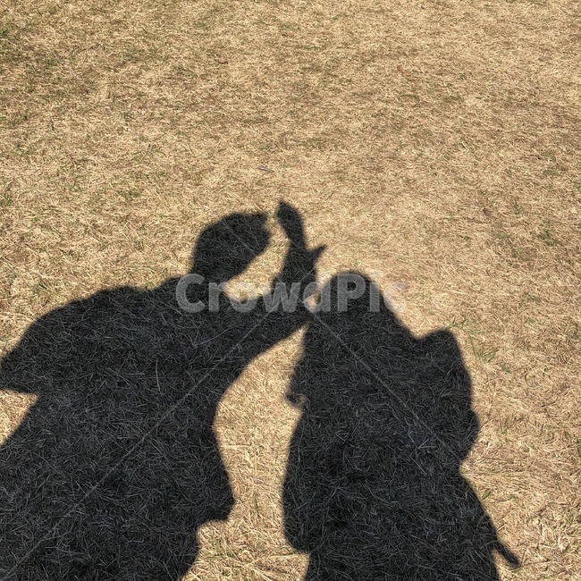 그림자,모래,커플,사랑,데이트,인물실루엣,사람실루엣,character silhouette,human silhouette