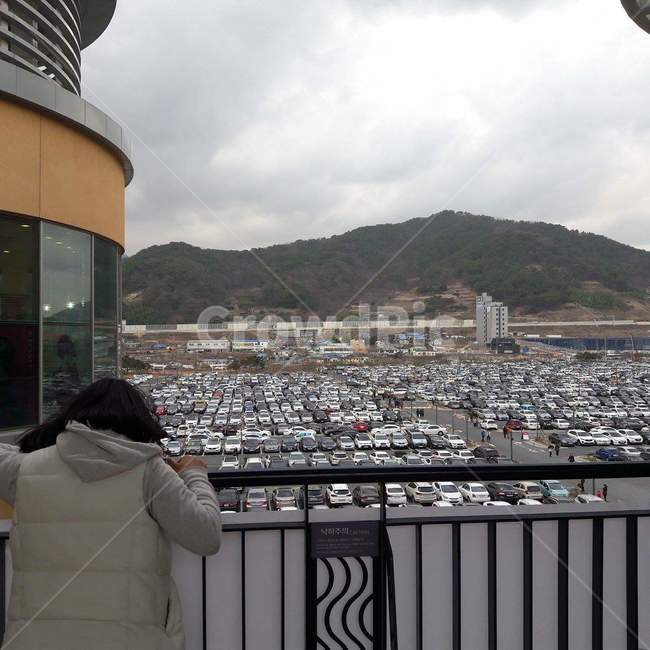 자동차,차,하늘,산,풍경,일상